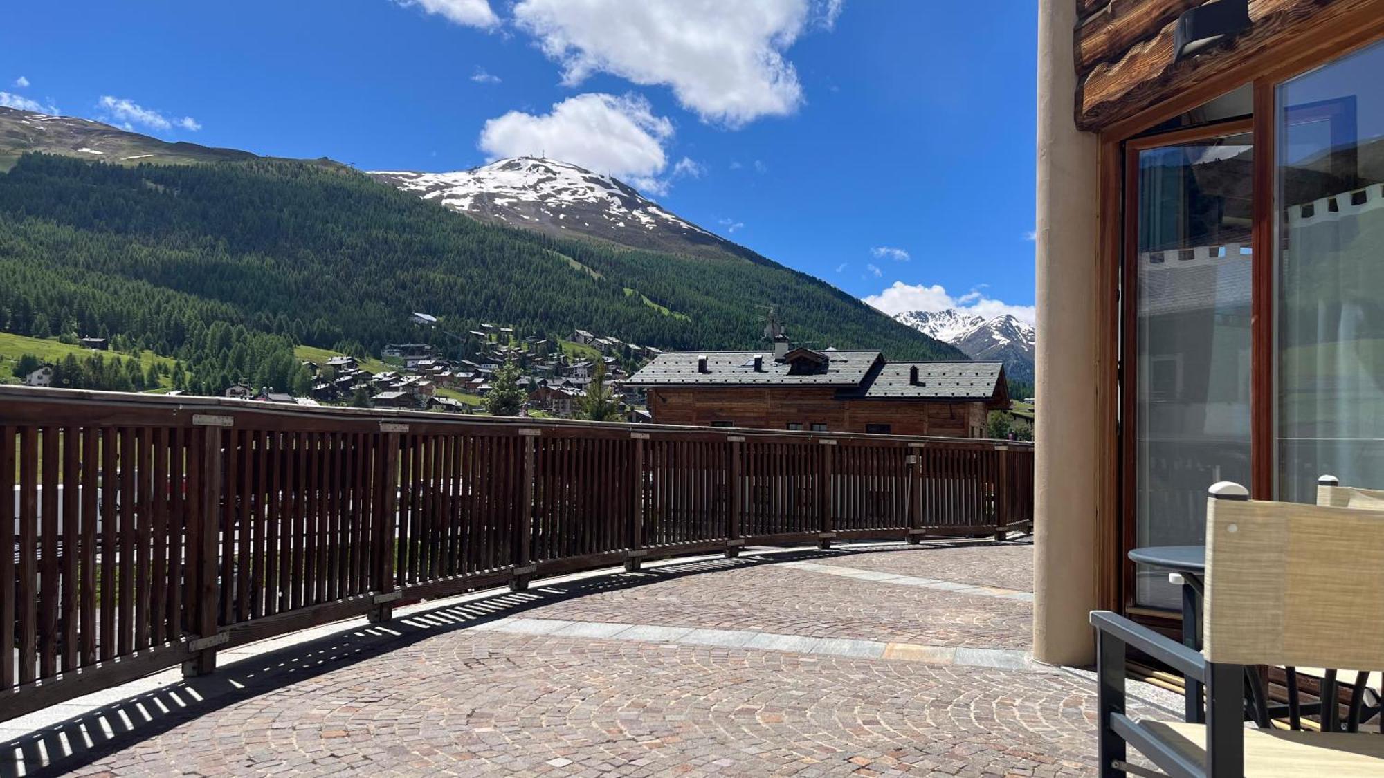 Hotel Flora Livigno Buitenkant foto